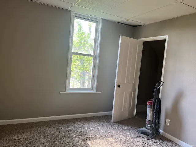 $219,000 | 1705 West Monroe Street, Decatur, IN 46733