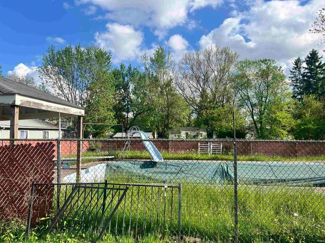 $219,000 | 1705 West Monroe Street, Decatur, IN 46733