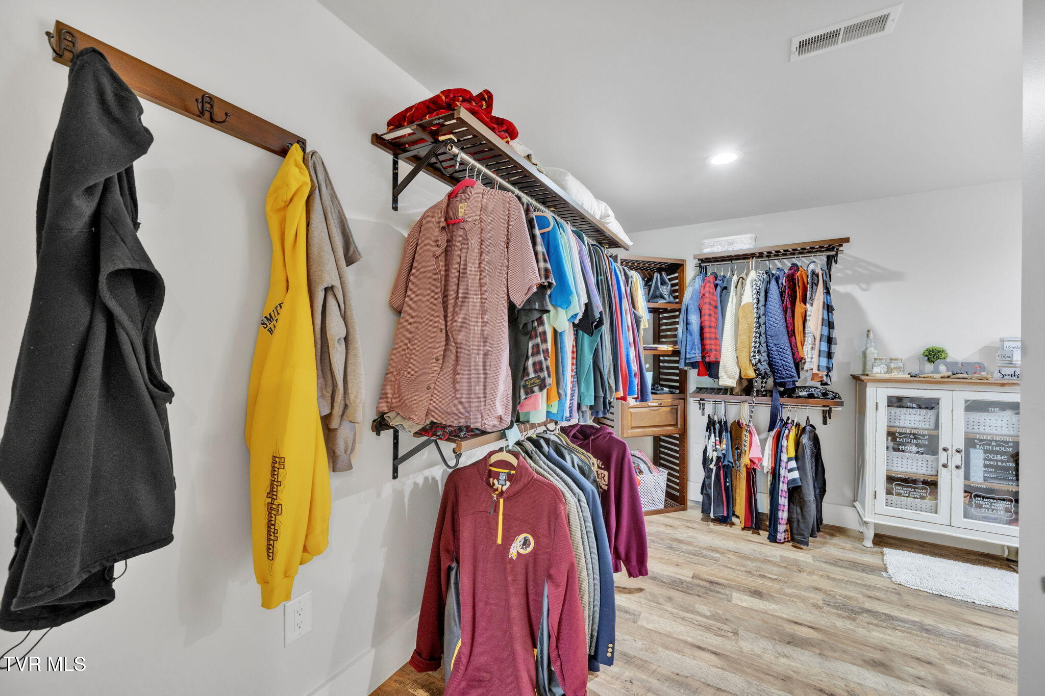 3453 Bailey Ranch Road Kingsport, TN 37660 - Photo 53 of 74 Walk in closet and bonus room