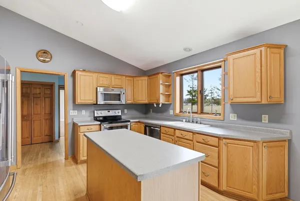 $619,900 | 2734 Brooks Ridge Drive, Sun Prairie, WI 53590