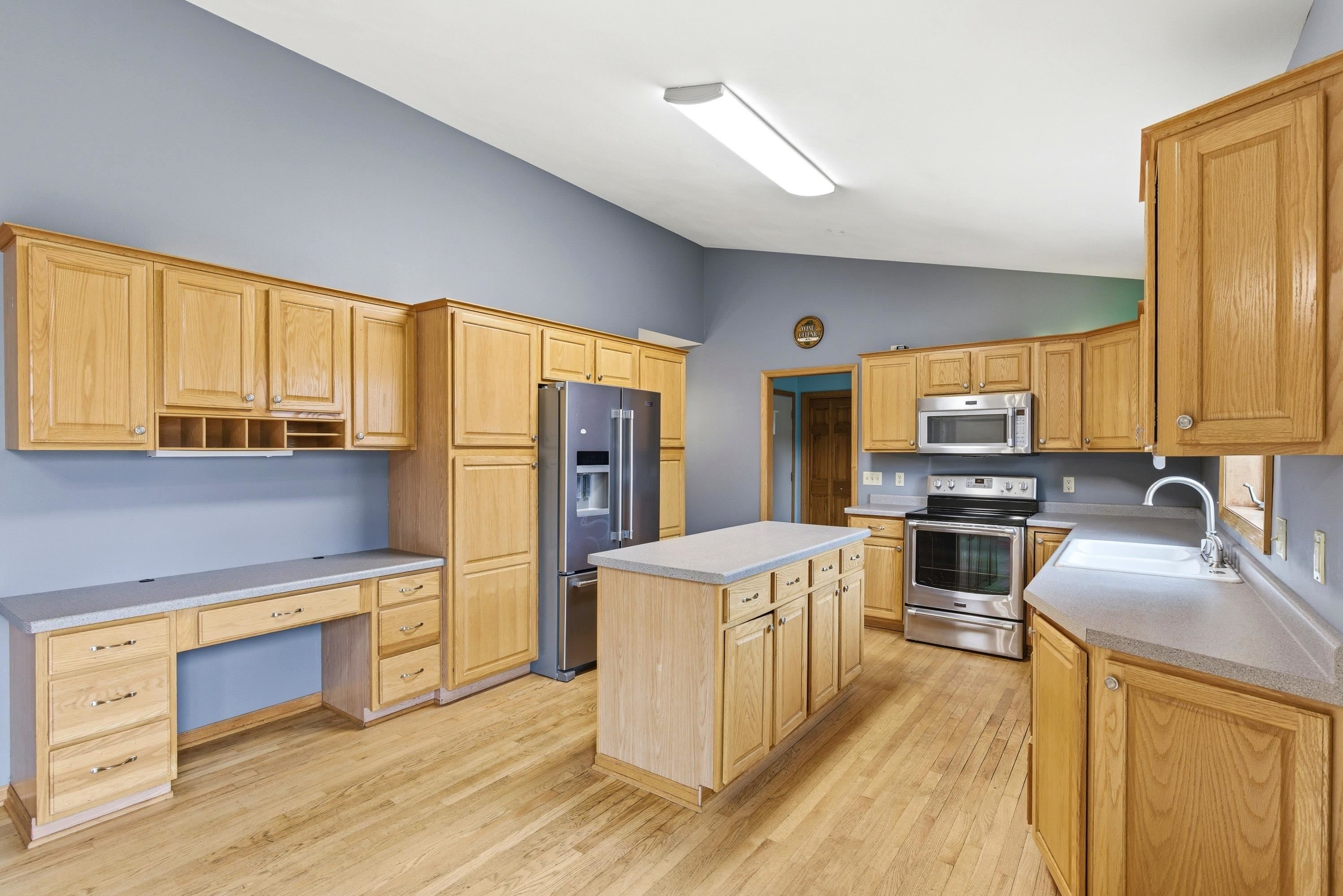 2734 Brooks Ridge Drive Sun Prairie, WI 53590 - Photo 21 of 67