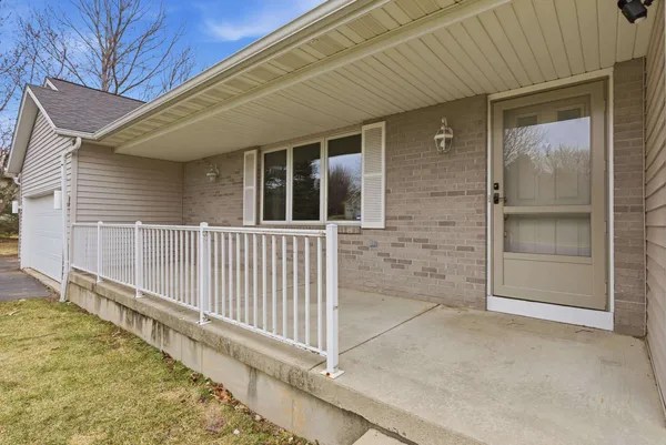$619,900 | 2734 Brooks Ridge Drive, Sun Prairie, WI 53590