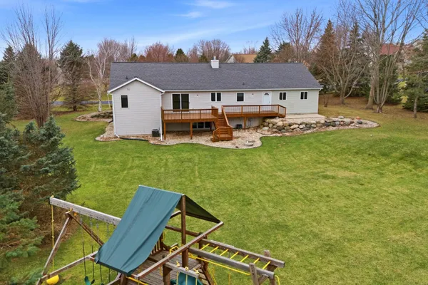 $619,900 | 2734 Brooks Ridge Drive, Sun Prairie, WI 53590