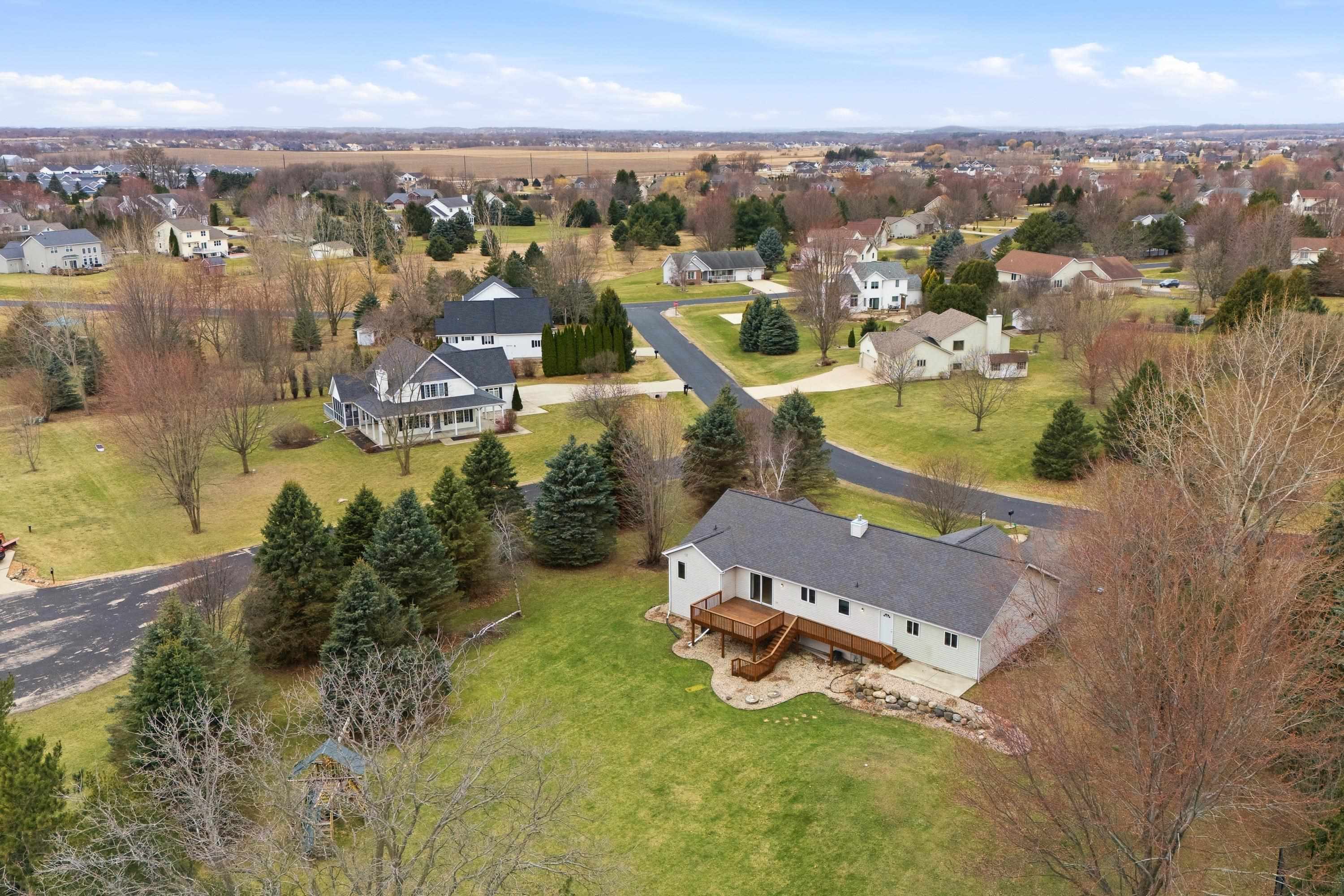 2734 Brooks Ridge Drive Sun Prairie, WI 53590 - Photo 63 of 67