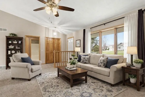 $619,900 | 2734 Brooks Ridge Drive, Sun Prairie, WI 53590