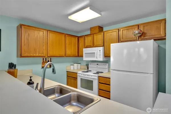 $480,000 | 1119 South 249th Place, Des Moines, WA 98198