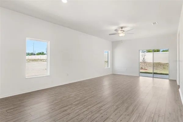 $344,900 | 1802 White Elephant Loop, Winter Haven, FL 33884