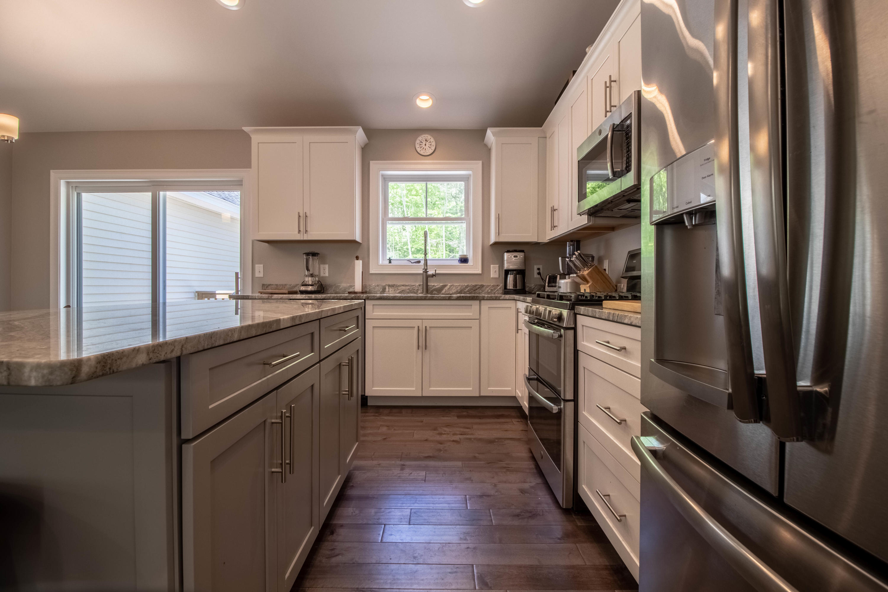 94 Grant Road Saco, ME 04072 - Photo 8 of 29 7 Kitchen