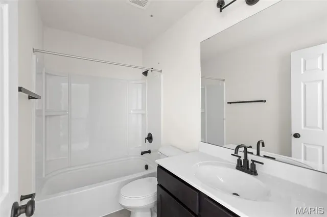 $489,127 | 1741 Martingale Lane, Eureka, MO 63025