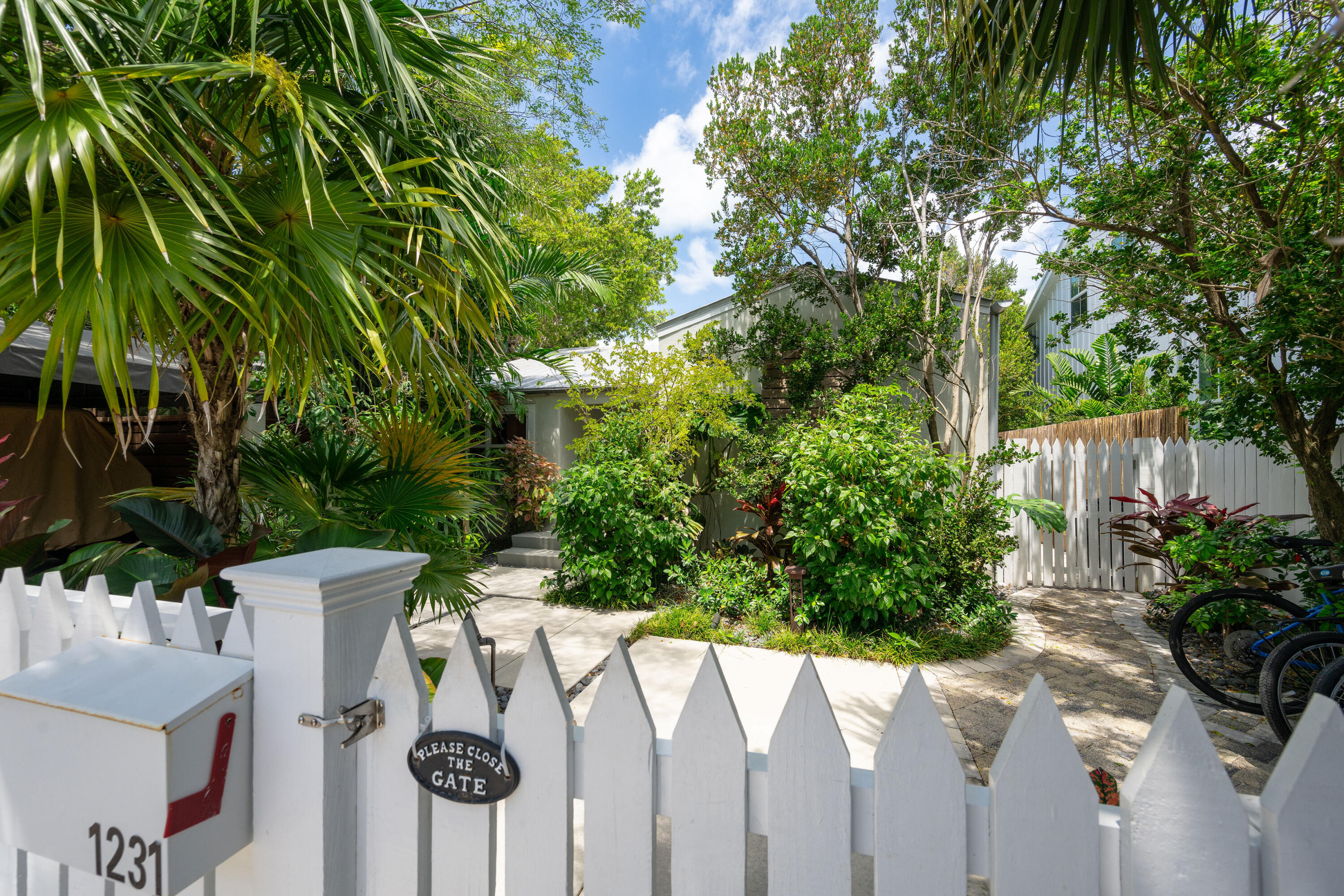 1231 Washington Street Key West, FL 33040 - Photo 8 of 41