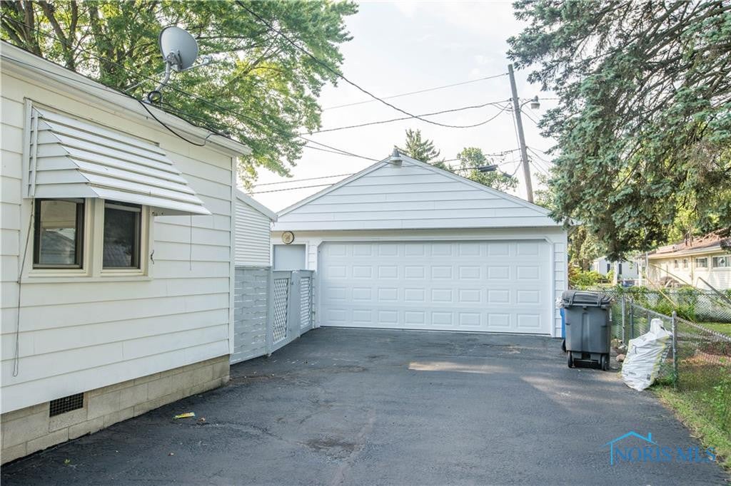 2909 Boxwood Road Toledo, OH 43613 - Photo 32 of 35 Gallery Image 32