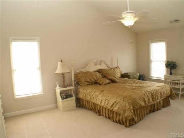 11431 Lostwood Lane Raleigh, NC 27614 - Photo 7 of 10 Gallery Image 7