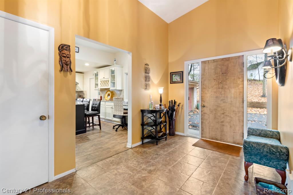 28664 West 12 Mile Road Farmington Hills, MI 48334 - Photo 8 of 49