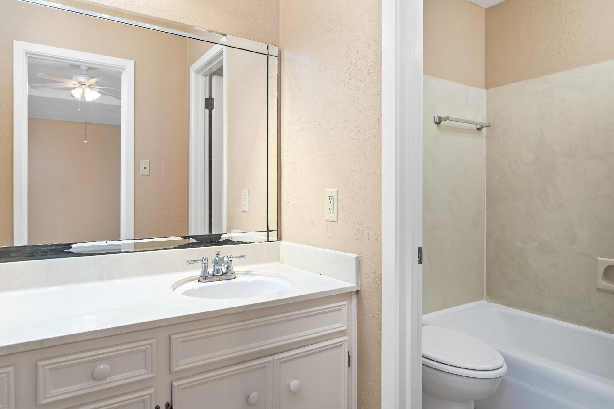 6250 Chisholm Trail Beaumont, TX 77708 - Photo 20 of 26