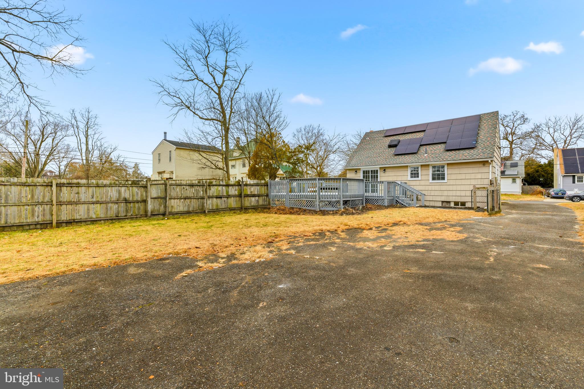 127 Madison Avenue Laurel Springs, NJ 08021 - Photo 10 of 22 a view of a yard with a house