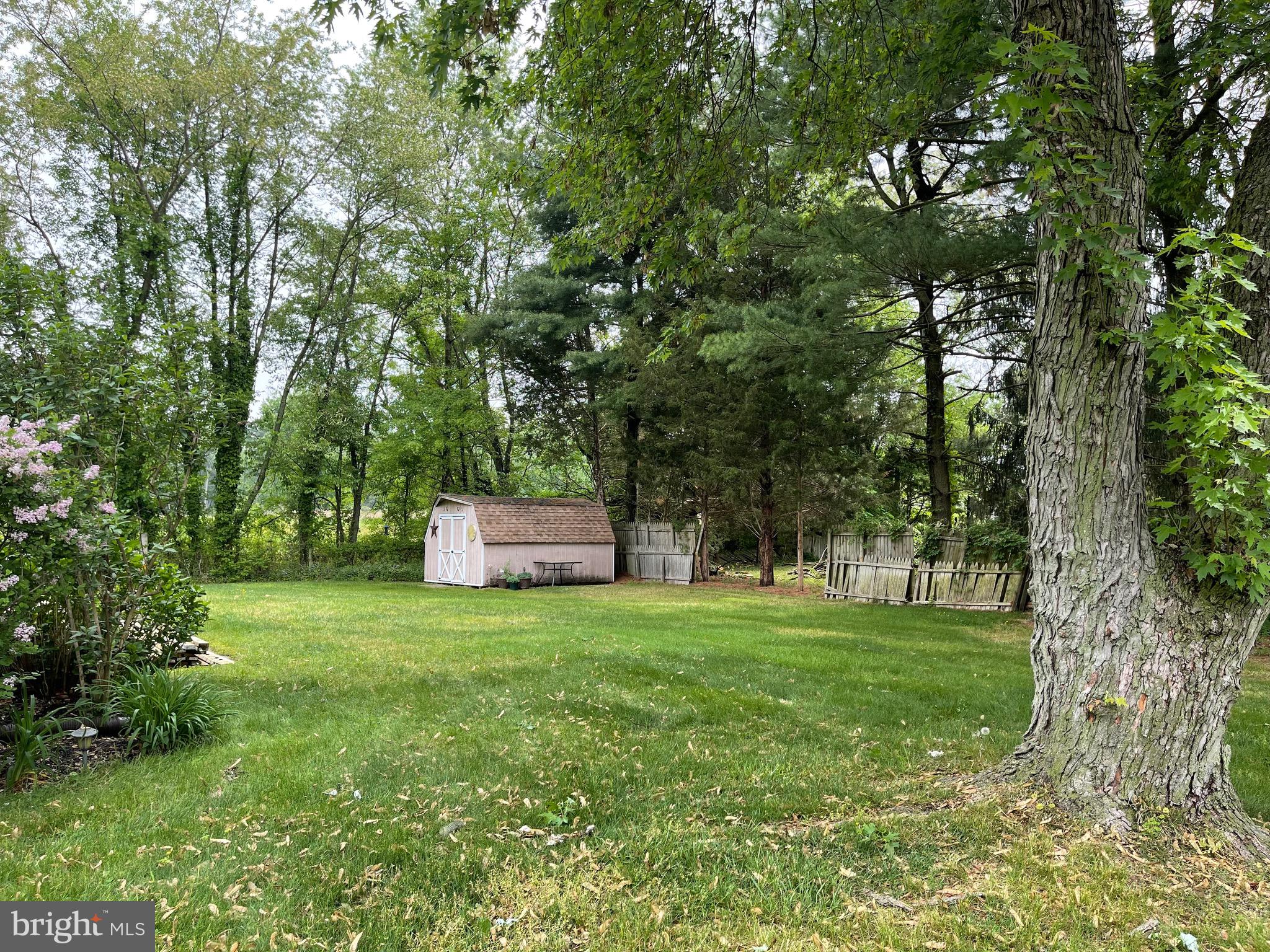 242 Landing Road Clarksboro, NJ 08020 - Photo 6 of 25 Back yard