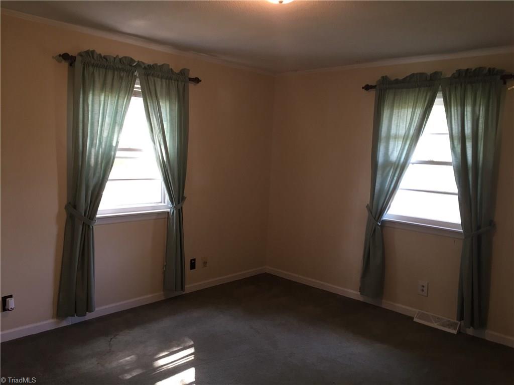 4450 Hampton Road Clemmons, NC 27012 - Photo 2 of 9 Gallery Image 2