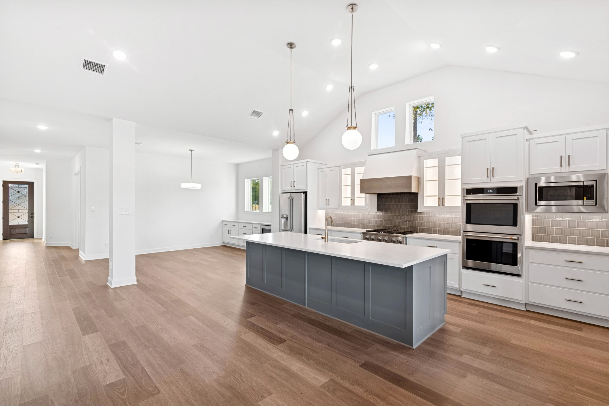 1752 Howler Way Montgomery, TX 77316 - Photo 9 of 41