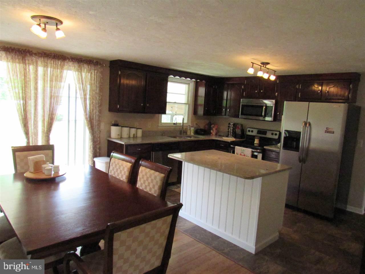 2452 Opal Road York, PA 17408 - Photo 7 of 33 Gallery Image 7