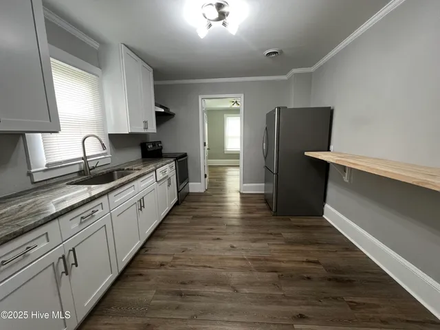 $1,495 | 94 Old Lanvale Road Northeast, Unit 4, Leland, NC 28451