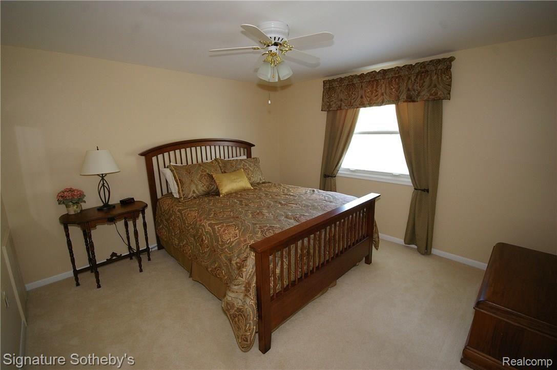 1790 North Kilburn Road Rochester, MI 48306 - Photo 22 of 29 IMGP9290.JPG