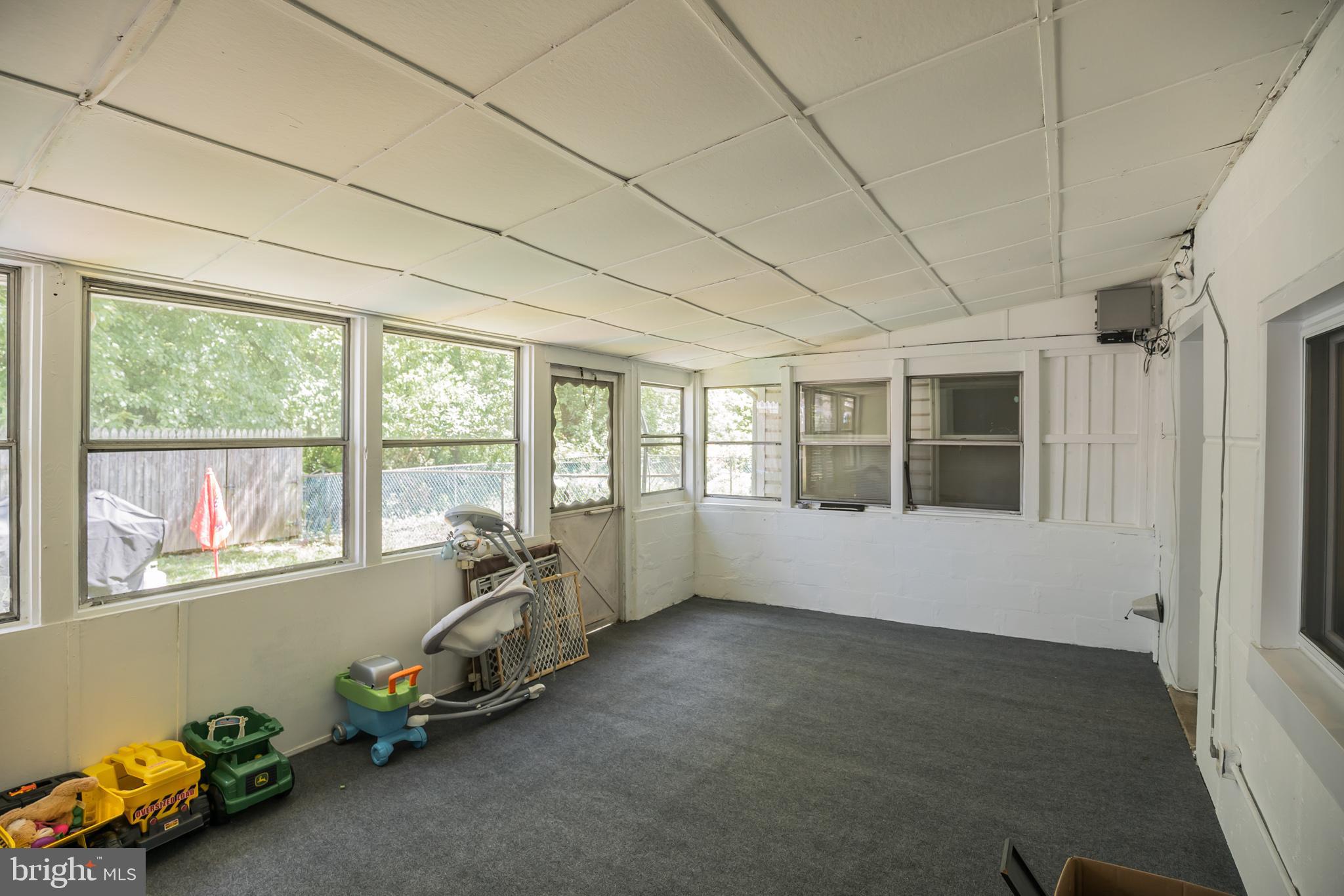 12856 Elnora Road Philadelphia, PA 19154 - Photo 21 of 27 Sun/Multi Purpose Room