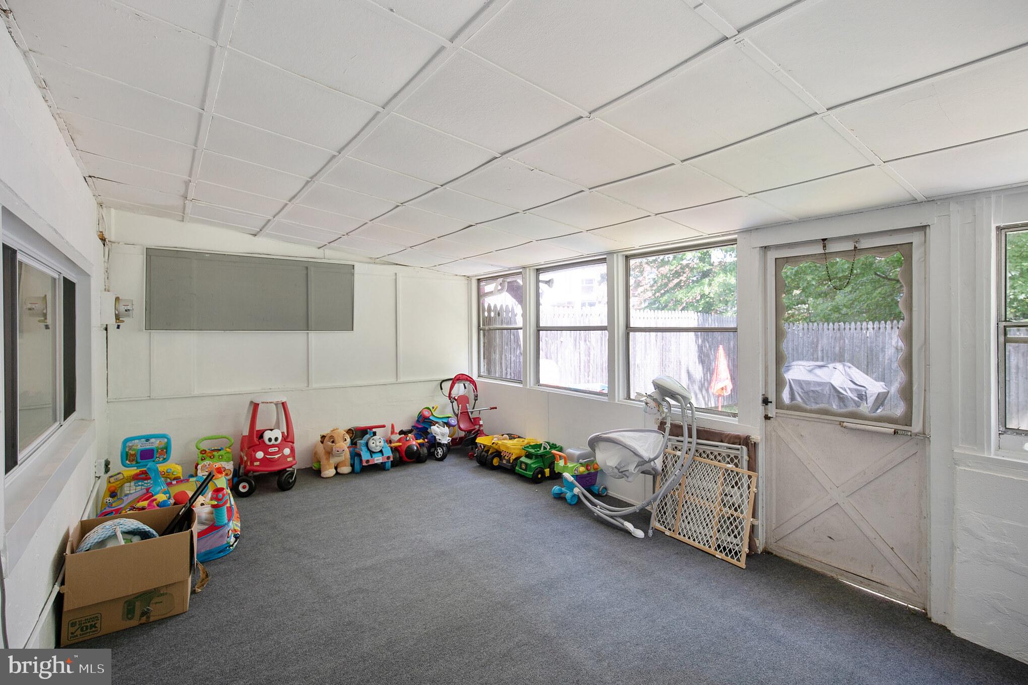 12856 Elnora Road Philadelphia, PA 19154 - Photo 22 of 27 Sun/Multi Purpose Room
