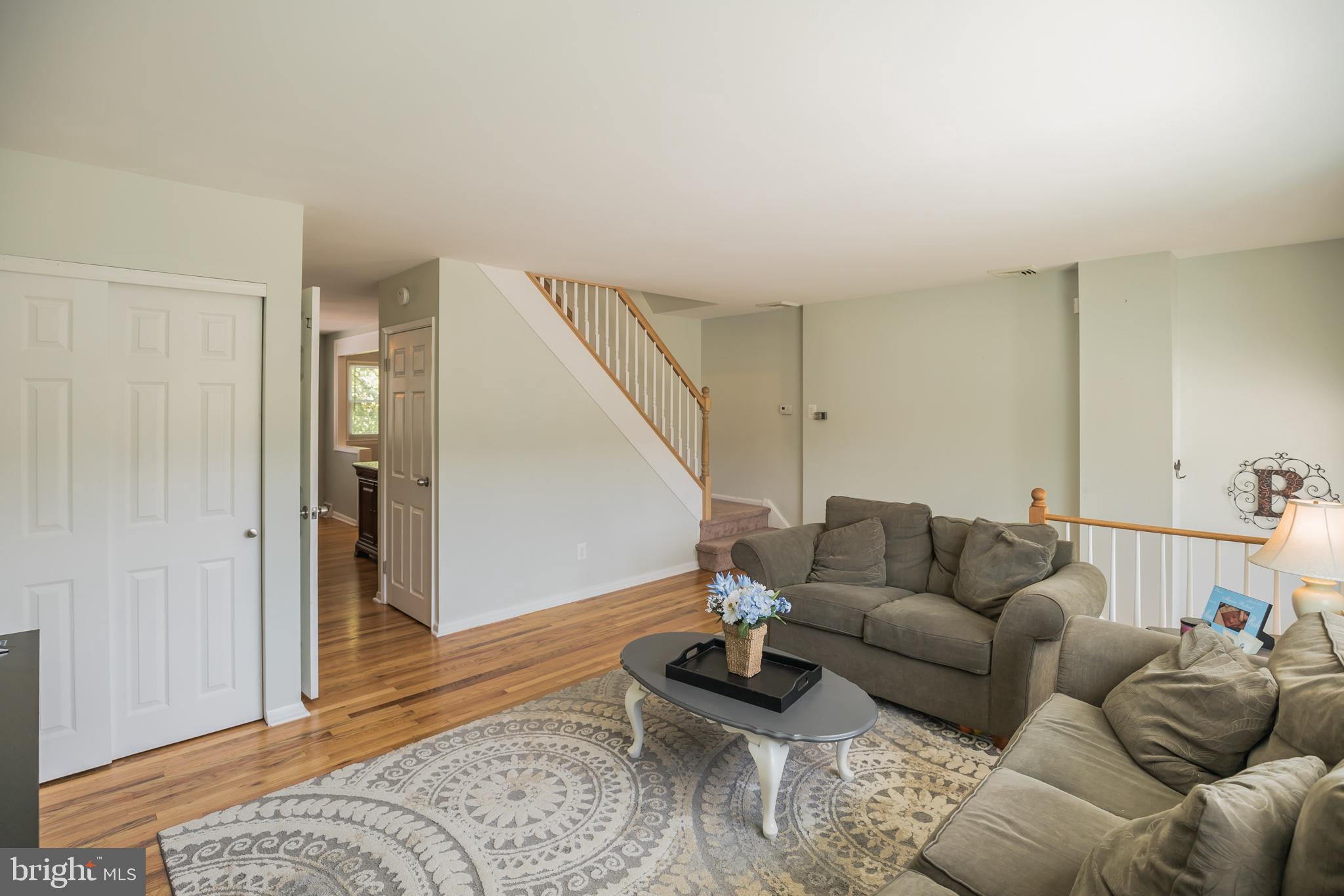 12856 Elnora Road Philadelphia, PA 19154 - Photo 6 of 27