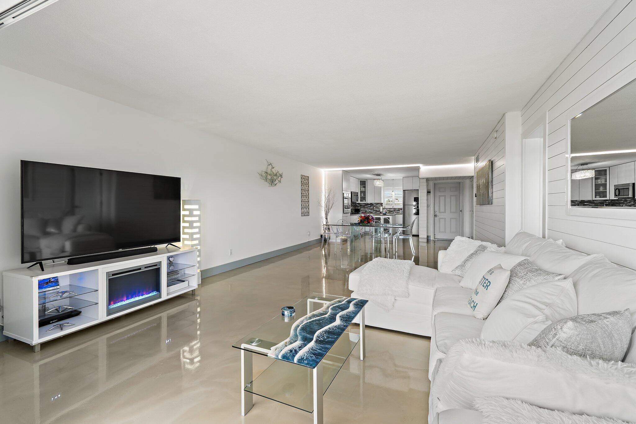 100 Waterway Road, Unit E305 Tequesta, FL 33469 - Photo 28 of 82 023-100WaterwayRd-E305-Tequesta-SMALL