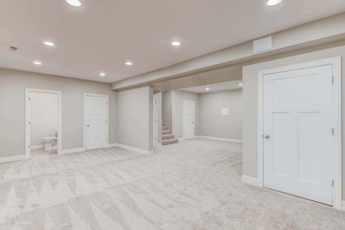 500 Sawmill Court Rochester, IL 62563 - Photo 2 of 50