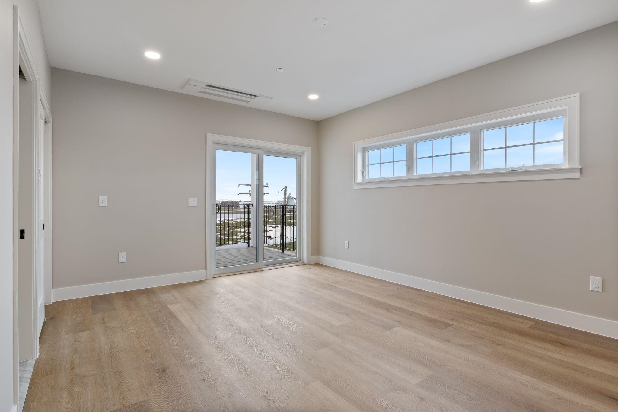 465 Ocean Boulevard, Unit 302 Hampton, NH 03842 - Photo 10 of 25