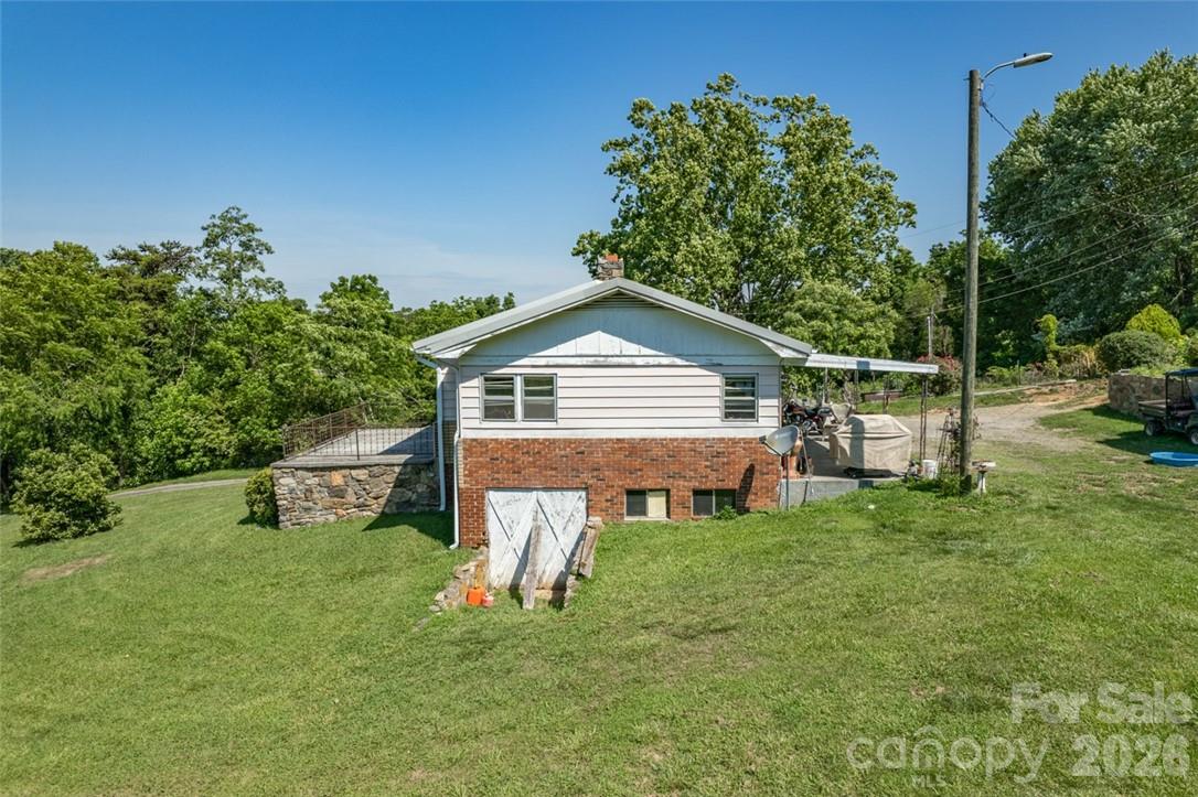 415 Weaverville Road Asheville, NC 28804 - Photo 36 of 47