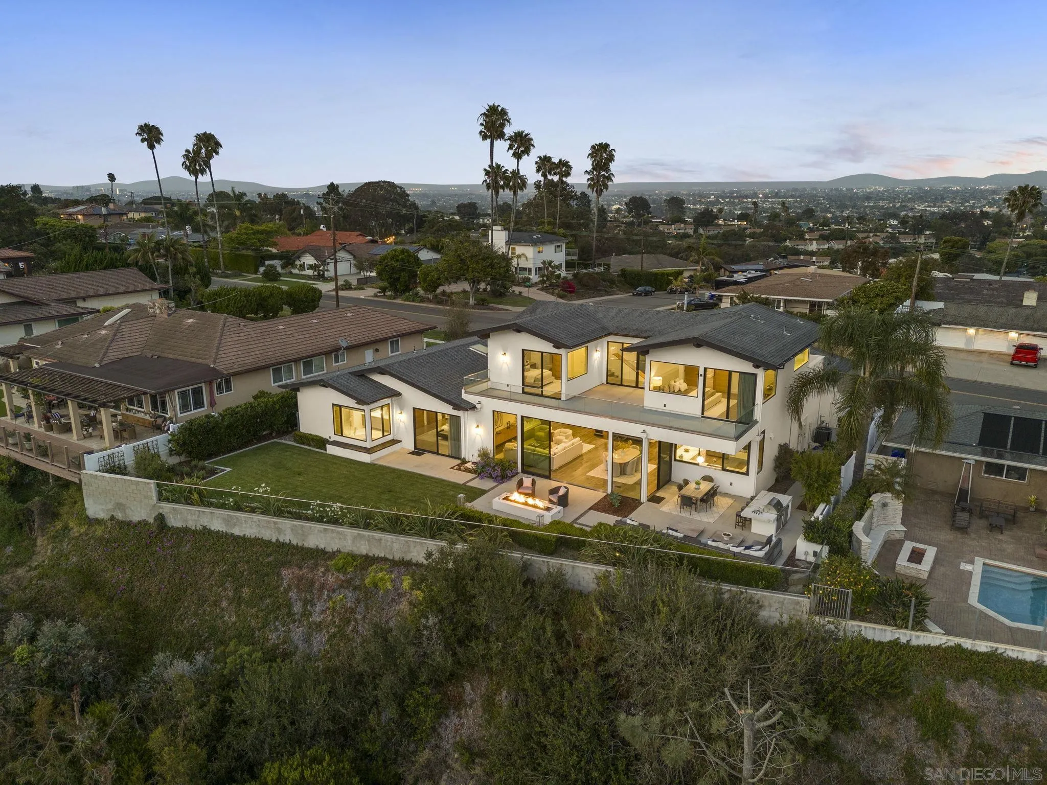 5594 Soledad Road La Jolla, CA 92037 - Photo 30 of 33