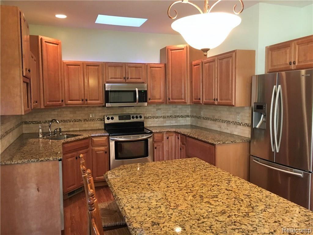7333 Mentel Road Newport, MI 48166 - Photo 6 of 42 IMG_7259.JPG