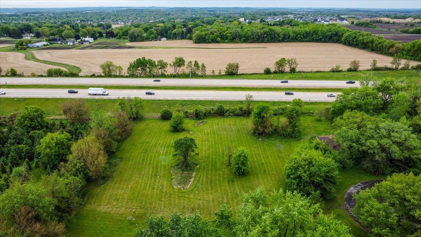 4768 Garden Sun Prairie Sun Prairie, WI 53590 - Photo 10 of 27