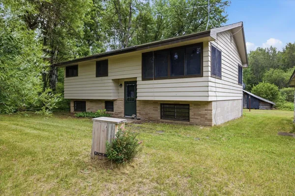 $74,900 | 7575 Highway 135, Embarrass, MN 55732