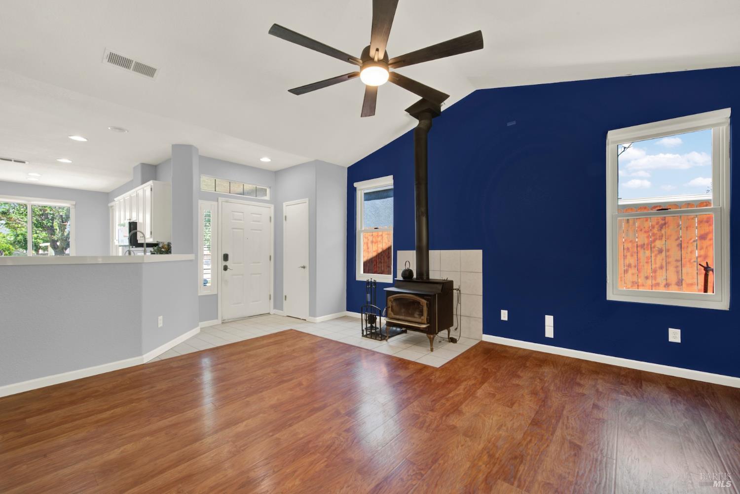 512 Vierra Street Rio Vista, CA 94571 - Photo 20 of 76