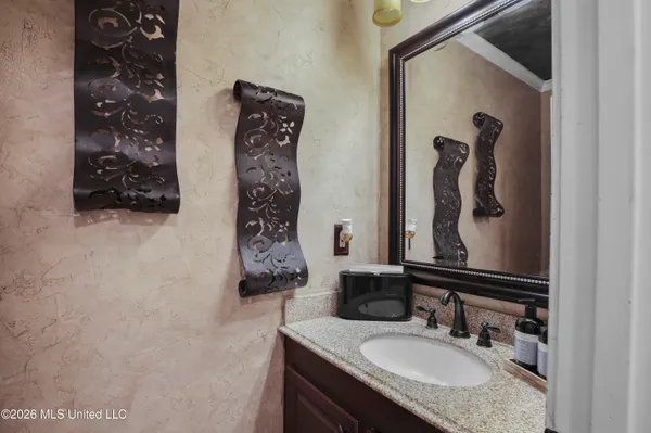 $750,000 | 301 Calumet Drive, Madison, MS 39110