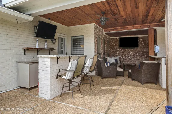 $750,000 | 301 Calumet Drive, Madison, MS 39110