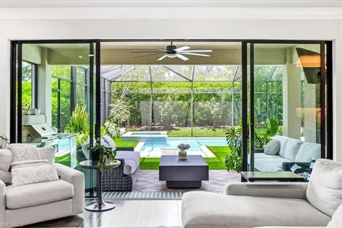 $1,295,000 | 4432 Aurora Street, Naples, FL 34119