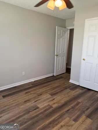 $2,400 | 3020 Meadow Glen Pass, Fairburn, GA 30213