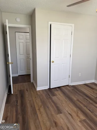 $2,400 | 3020 Meadow Glen Pass, Fairburn, GA 30213