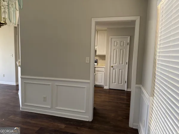 $2,400 | 3020 Meadow Glen Pass, Fairburn, GA 30213