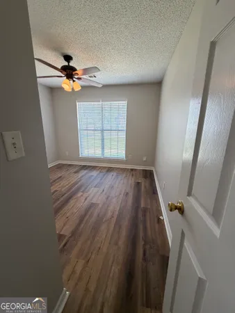 $2,400 | 3020 Meadow Glen Pass, Fairburn, GA 30213