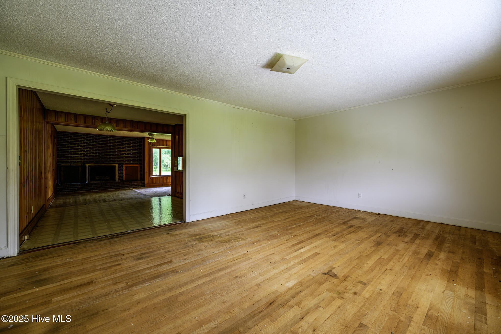 205 Hudnell Road Vanceboro, NC 28586 - Photo 13 of 71 Formal Living Room
