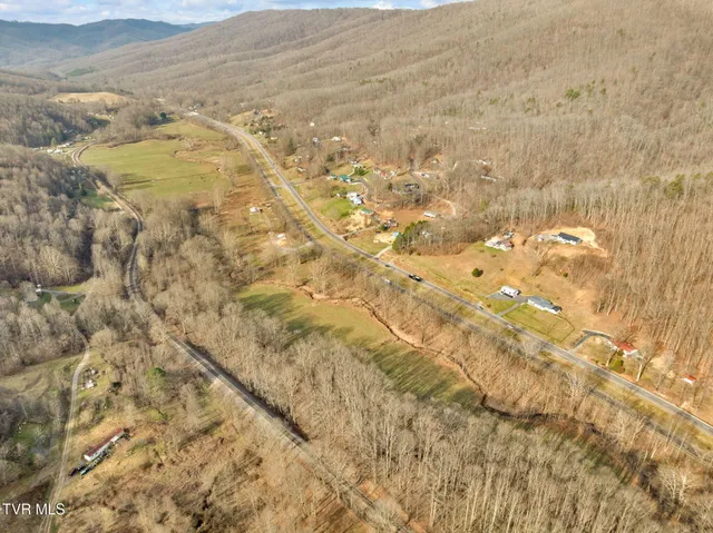 $399,000 | 27572 Hwy 23h Dryden Va 24243, Big Stone Gap, VA 24219