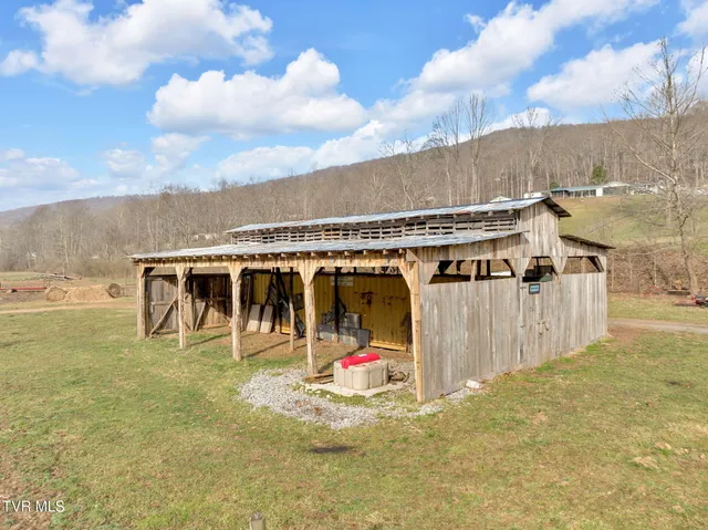 $399,000 | 27572 Hwy 23h Dryden Va 24243, Big Stone Gap, VA 24219