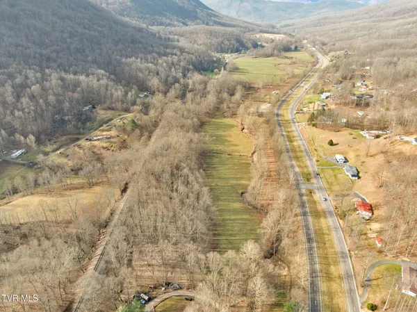 $300,000 | 27572 Hwy 23h Dryden Va 24243, Big Stone Gap, VA 24219