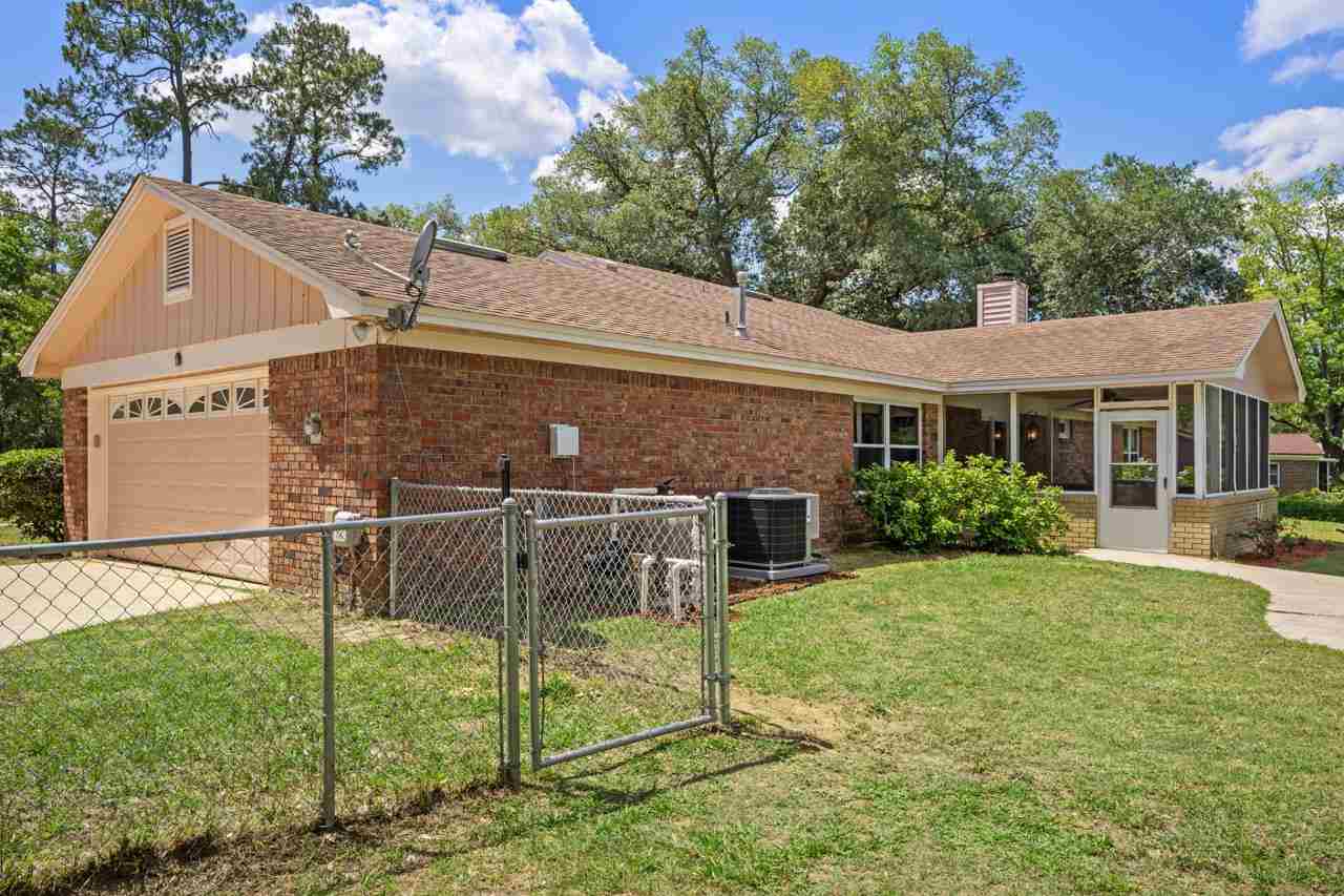 4458 Camden Road Tallahassee, FL 32303 - Photo 3 of 36 Gallery Image 3
