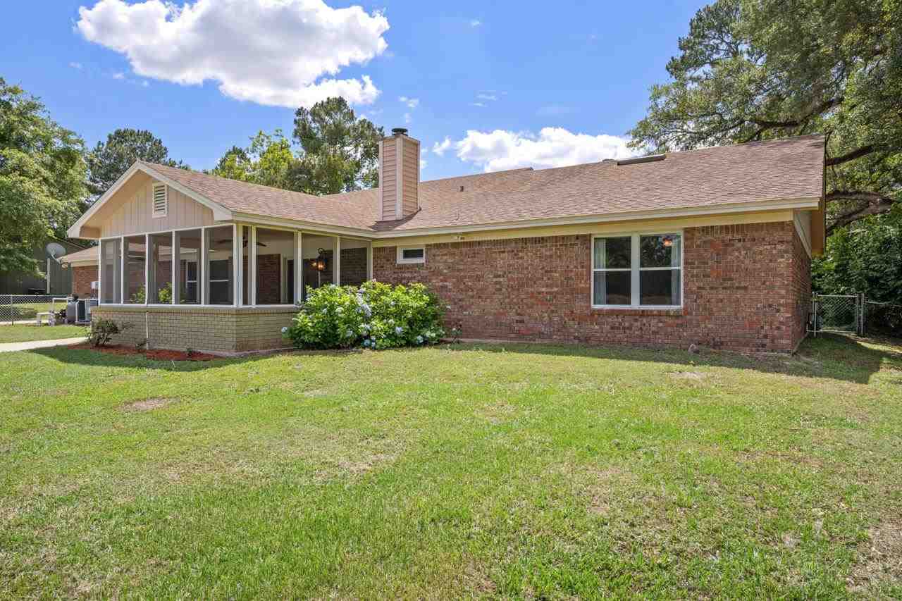 4458 Camden Road Tallahassee, FL 32303 - Photo 4 of 36 Gallery Image 4